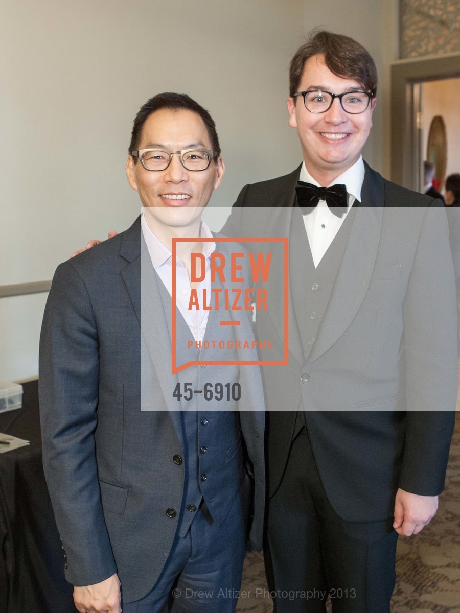 Bill Kwan, Christopher Wiseman, Photo #45-6910