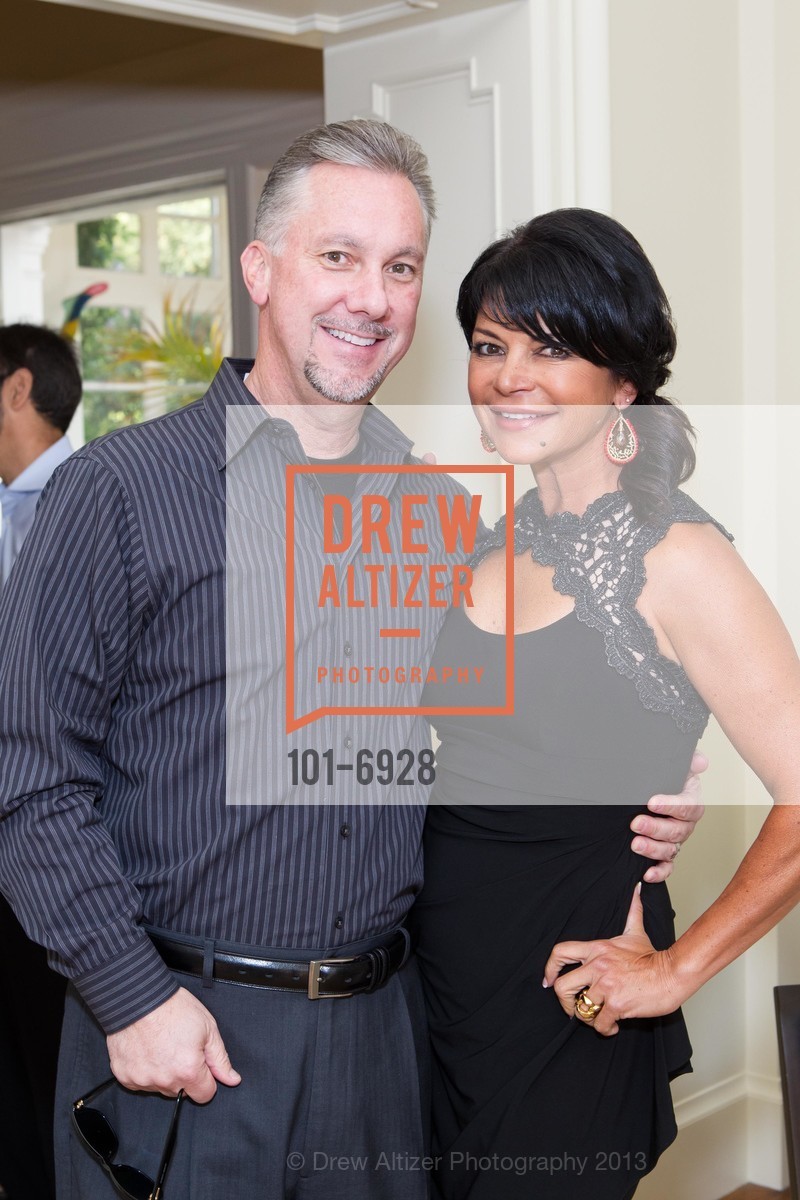 Michael Ofstedahl, Roberta Gonzales, John Hamm & Joanna Rees Hosts GRAMMY FOUNDATION in San Francisco Event, US, May 15th, 2013, Photo #101-6928 Michael Ofstedahl, Roberta Gonzales, Photo #101-6928