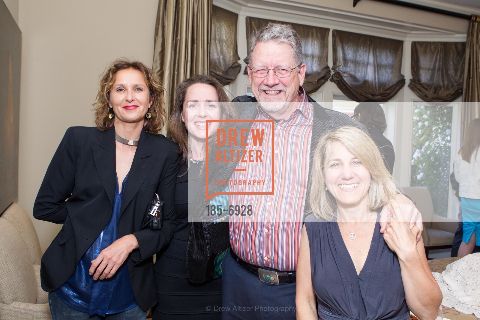 Valerie Grison, Carleen Delay, Stewart Alsop, Marlene Saritzky, John Hamm & Joanna Rees Hosts GRAMMY FOUNDATION in San Francisco Event, US, May 15th, 2013, Photo #185-6928 Valerie Grison, Carleen Delay, Stewart Alsop, Marlene Saritzky, Photo #185-6928