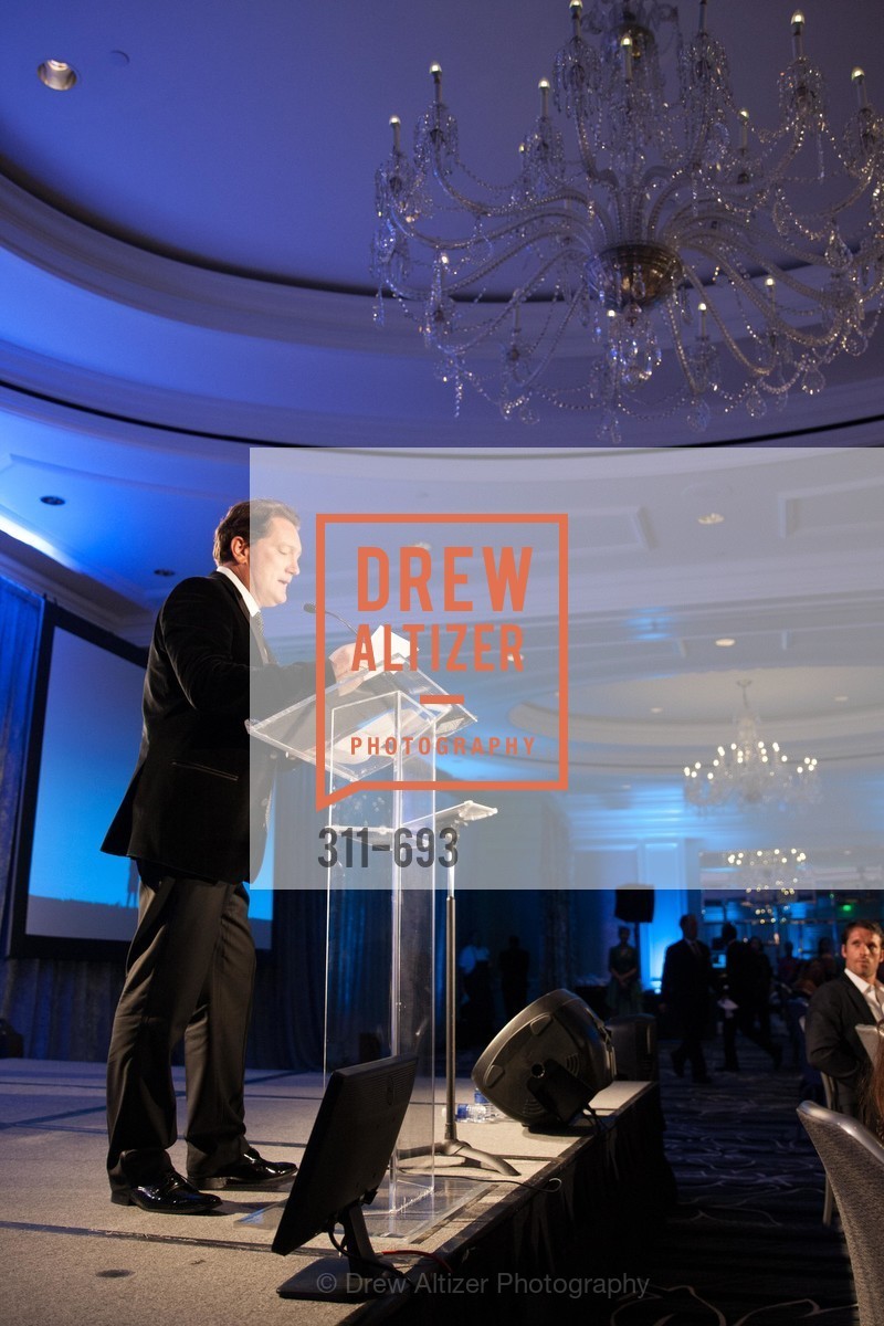 Liam Mayclem, SFCASA'S Fostering Change Gala: Room Without A Roof, US, May 2nd, 2015,Drew Altizer, Drew Altizer Photography, full-service agency, private events, San Francisco photographer, photographer california