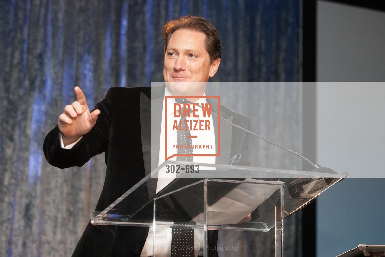 Liam Mayclem, SFCASA'S Fostering Change Gala: Room Without A Roof, US, May 2nd, 2015,Drew Altizer, Drew Altizer Photography, full-service agency, private events, San Francisco photographer, photographer california
