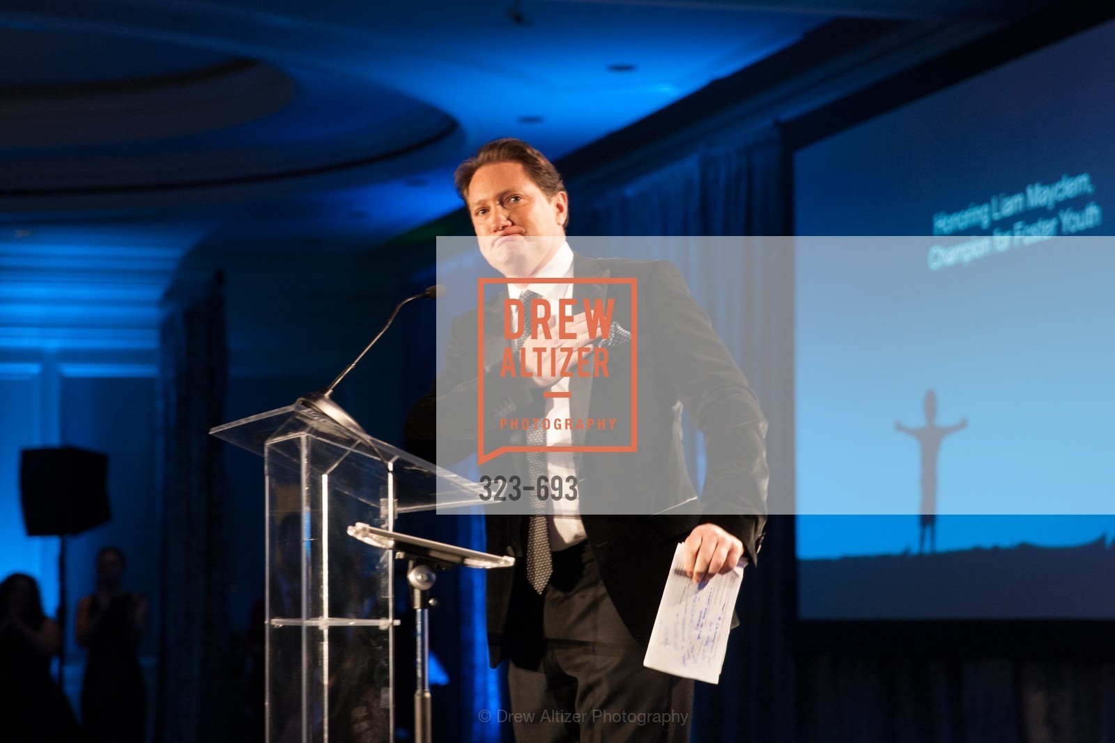 Liam Mayclem, SFCASA'S Fostering Change Gala: Room Without A Roof, US, May 2nd, 2015,Drew Altizer, Drew Altizer Photography, full-service agency, private events, San Francisco photographer, photographer california