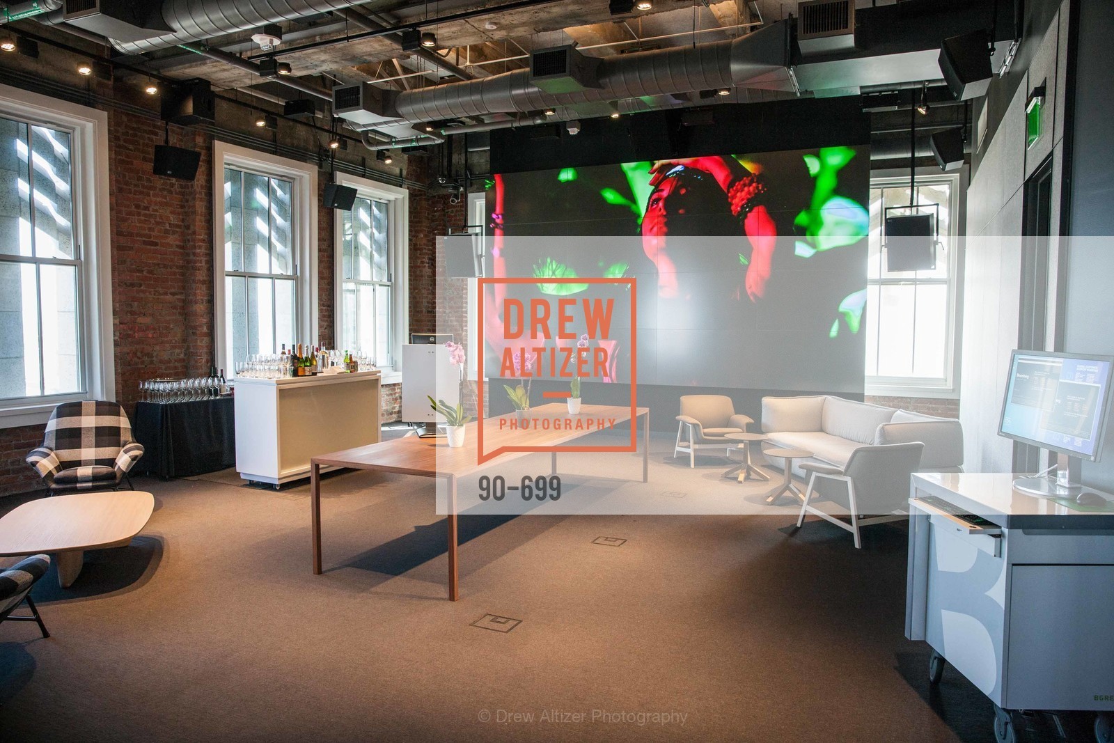 Atmosphere, BLOOMBERG Office Opening, US, May 7th, 2015,Drew Altizer, Drew Altizer Photography, full-service agency, private events, San Francisco photographer, photographer california