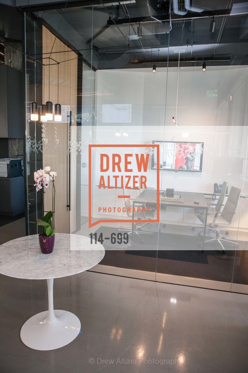 Atmosphere, BLOOMBERG Office Opening, US, May 7th, 2015,Drew Altizer, Drew Altizer Photography, full-service agency, private events, San Francisco photographer, photographer california
