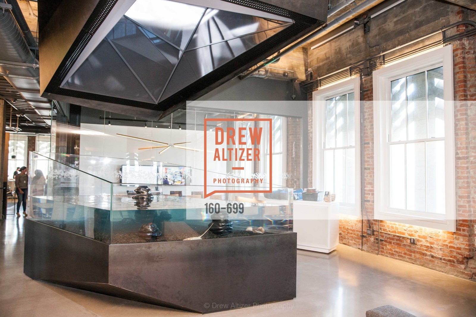 Atmosphere, BLOOMBERG Office Opening, US, May 7th, 2015,Drew Altizer, Drew Altizer Photography, full-service agency, private events, San Francisco photographer, photographer california