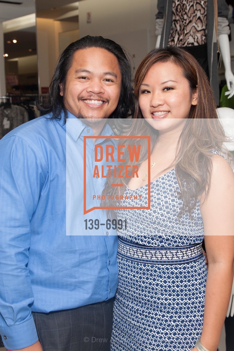 Jeremy Cortez, Veronica Cortez, 7x7 Style Council at SAKS, US, September 12th, 2013, Photo #139-6991 Jeremy Cortez, Veronica Cortez, Photo #139-6991