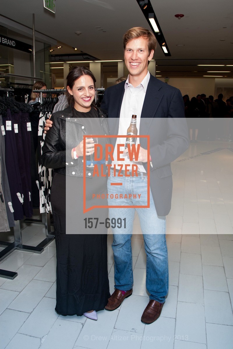 Daphne Steinberg, Wellington Sculley, 7x7 Style Council at SAKS, US, September 12th, 2013, Photo #157-6991 Daphne Steinberg, Wellington Sculley, Photo #157-6991