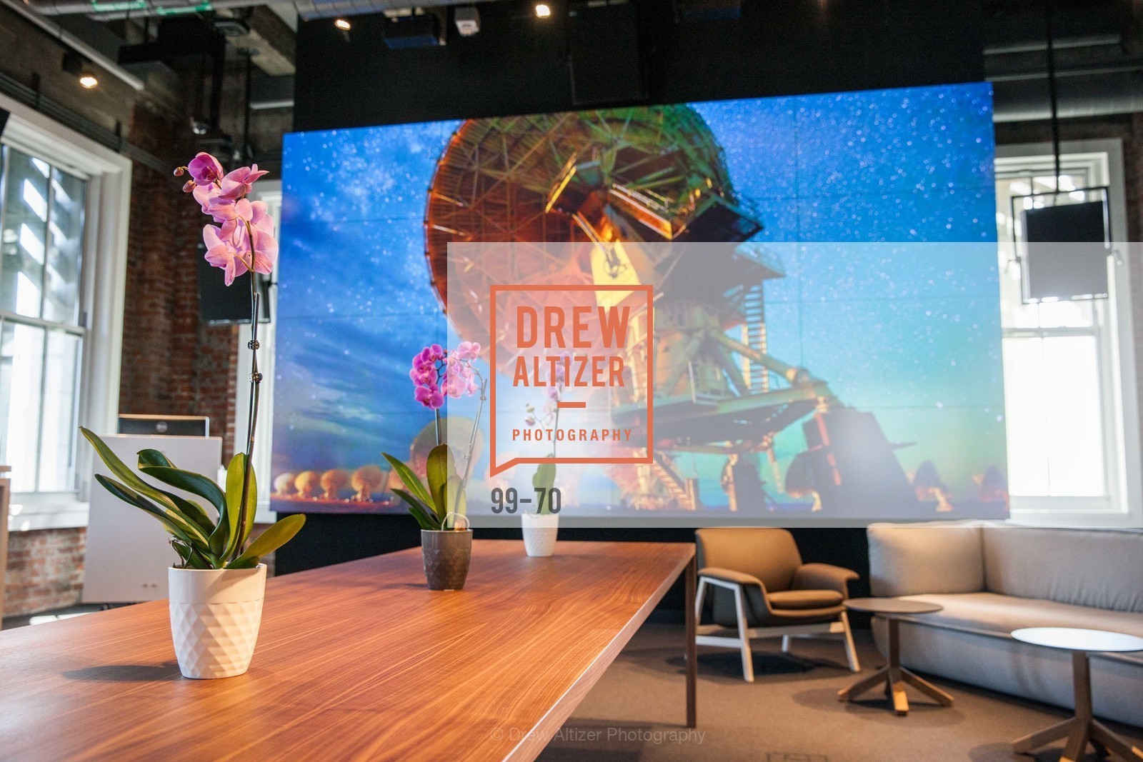 Extras, Bloomberg Tech Hosts New San Francisco Office Opening Party, May 6th, 2015, Photo