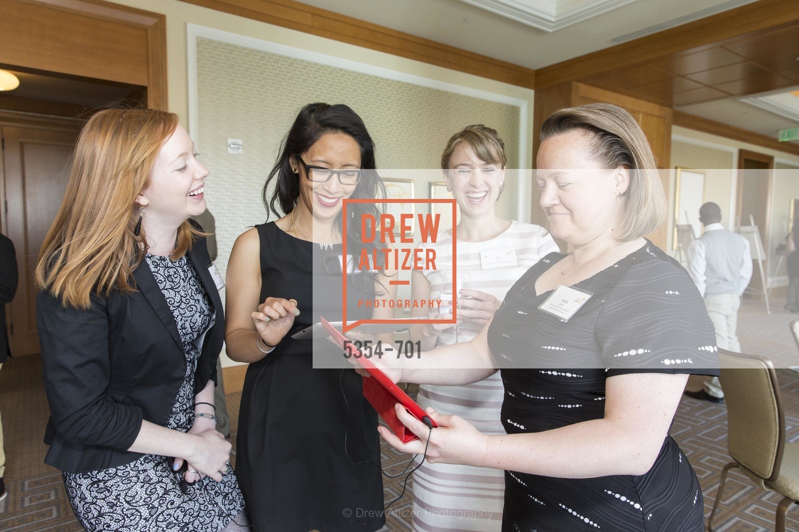 Kara Leslie, Rangsiwan Fasudhani, Alex Bartz, Shelby Lewis, SUMMER SEARCH San Francisco 25th Anniversary, US, May 7th, 2015, Photo #5354-701 Kara Leslie, Rangsiwan Fasudhani, Alex Bartz, Shelby Lewis, Photo #5354-701