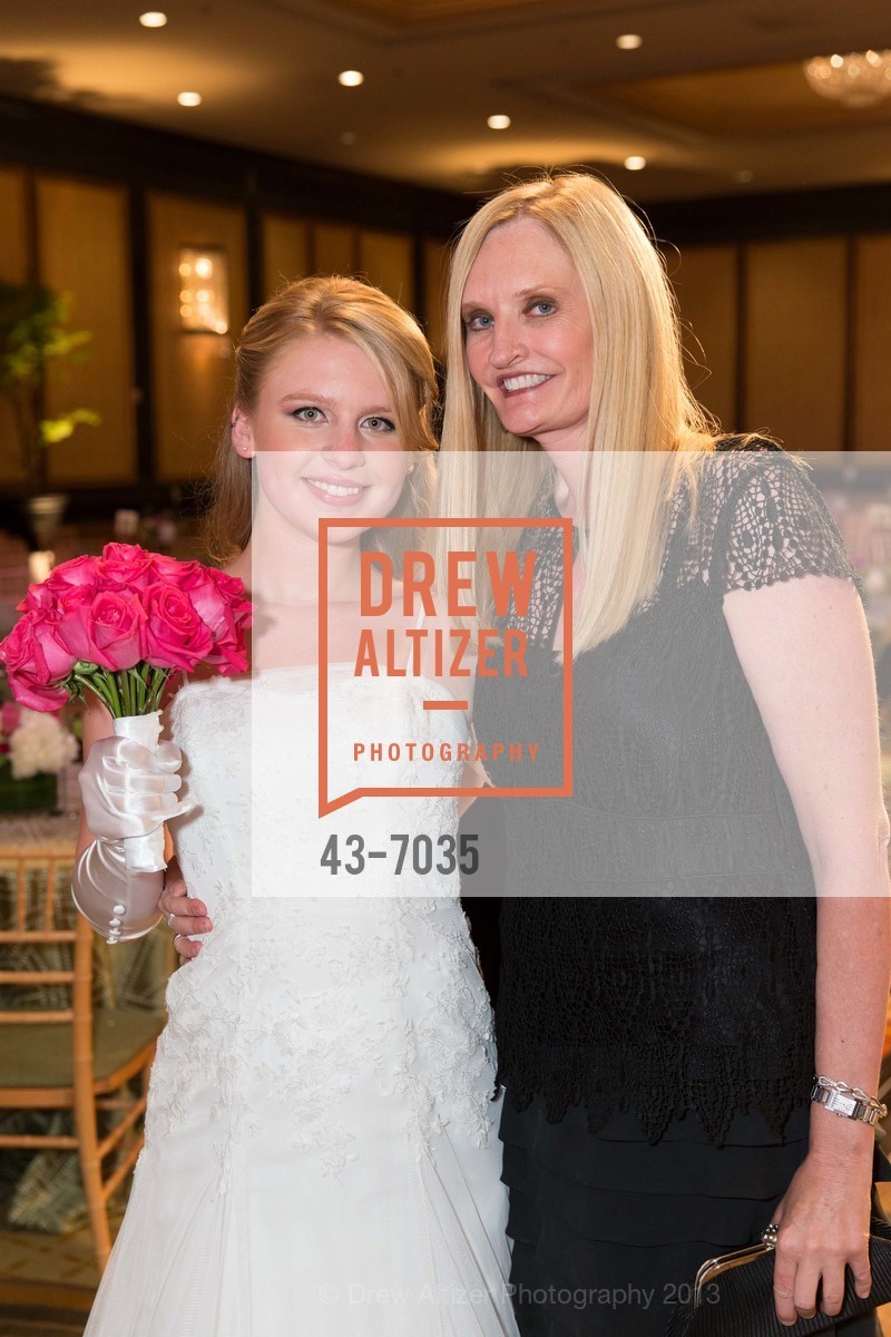 Ivy Getty, Beth Townsend, San Francisco Debutante Ball 2013, Westin St. Francis, June 15th, 2013, Photo #43-7035 Ivy Getty, Beth Townsend, Photo #43-7035