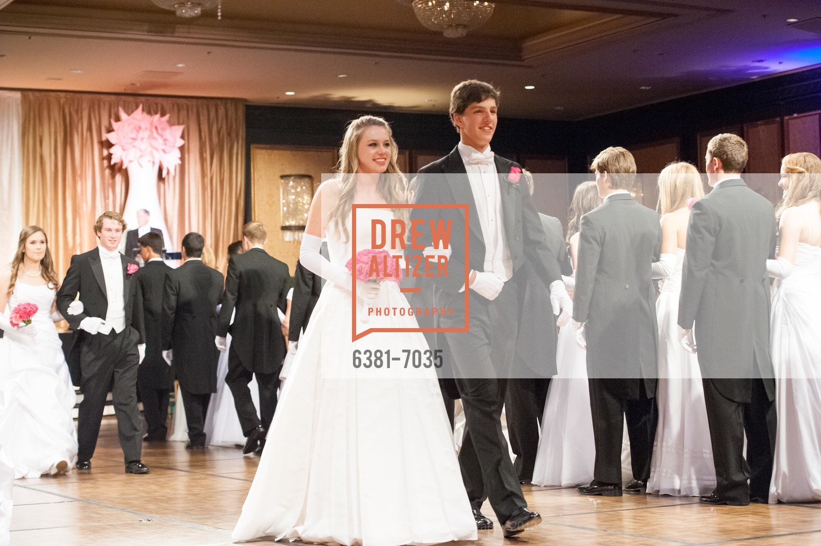 Kiersten Hosie, Jack BEnham, San Francisco Debutante Ball 2013, Westin St. Francis, June 15th, 2013, Photo #6381-7035 Kiersten Hosie, Jack BEnham, Photo #6381-7035