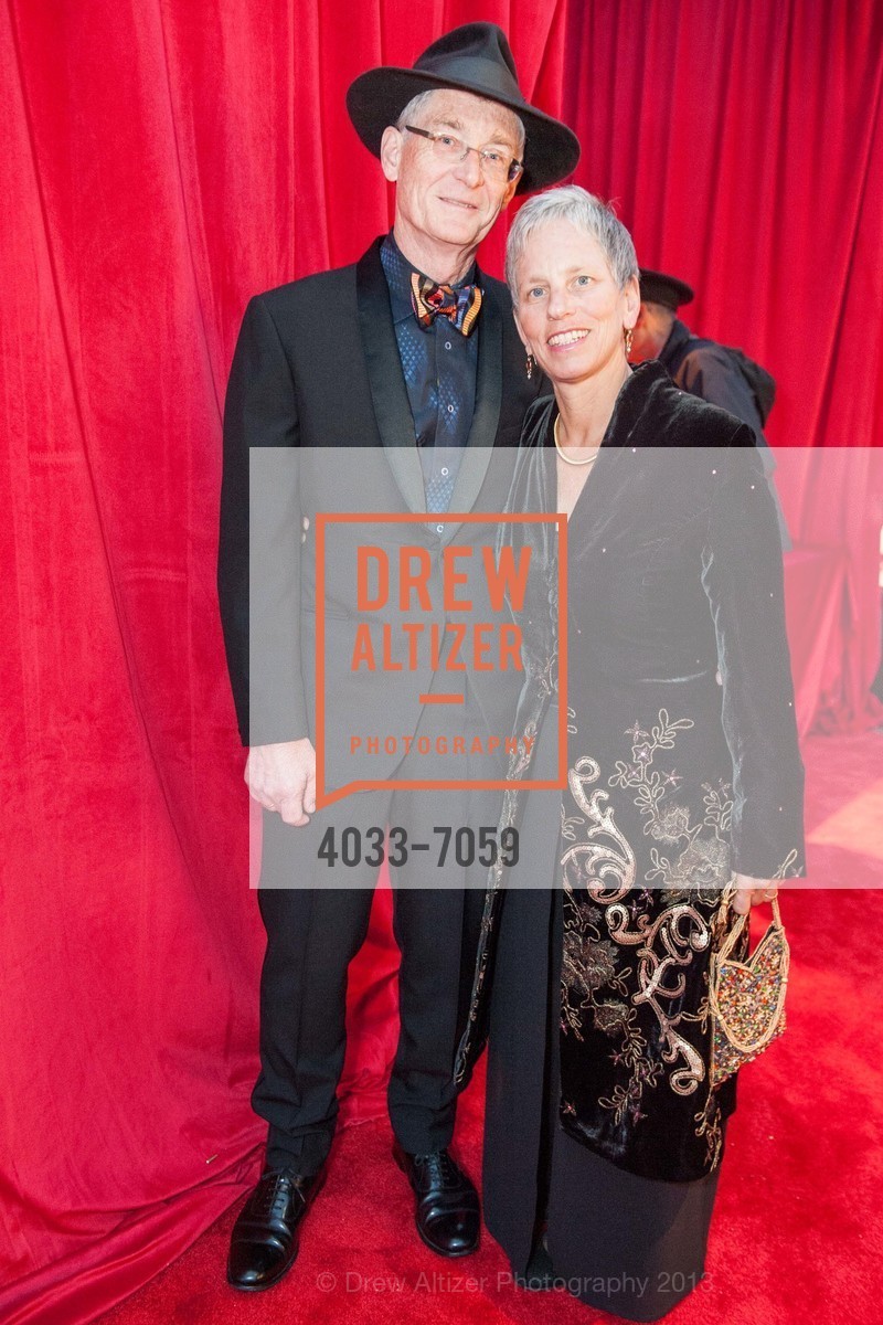 Terry Berkemeier, Laurie Lerner, SF JAZZ Historic Opening Night - Red Carpet, US, January 23rd, 2013, Photo #4033-7059 Terry Berkemeier, Laurie Lerner, Photo #4033-7059