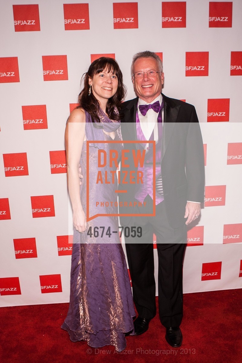 Teresa Keller, Doug Tillman, SF JAZZ Historic Opening Night - Red Carpet, US, January 23rd, 2013, Photo #4674-7059 Teresa Keller, Doug Tillman, Photo #4674-7059