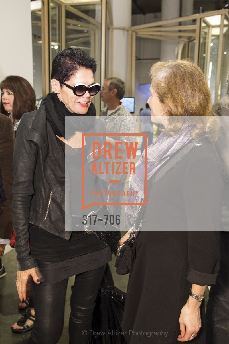 Carina Hopkins, Carrie Bernstein, Exhibit Opening at the MUSEUM OF CRAFT AND DESIGN - Hands Off: New Dutch Design at the Confluence of Technology & Craft, US, May 8th, 2015,Drew Altizer, Drew Altizer Photography, full-service agency, private events, San Francisco photographer, photographer california