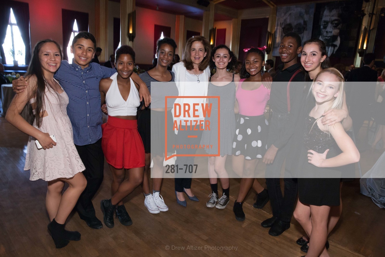 Anne Gust Brown, Students, OAKLAND SCHOOL FOR THE ARTS Gala 2015 with Governor Jerry Brown, US, May 8th, 2015,Drew Altizer, Drew Altizer Photography, full-service agency, private events, San Francisco photographer, photographer california