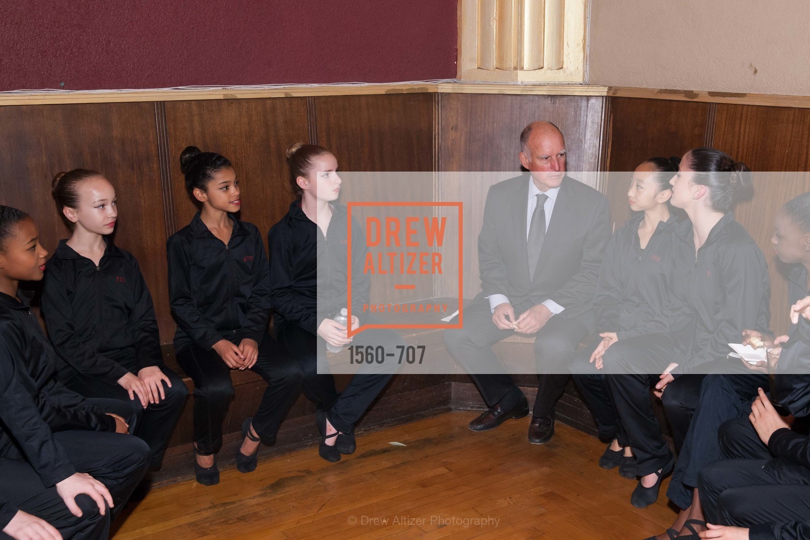 Gov. Jerry Brown, Students, OAKLAND SCHOOL FOR THE ARTS Gala 2015 with Governor Jerry Brown, US, May 8th, 2015,Drew Altizer, Drew Altizer Photography, full-service agency, private events, San Francisco photographer, photographer california