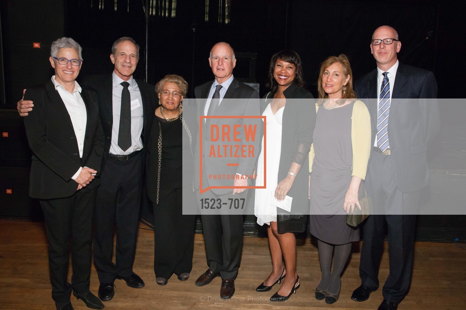 Carol Isen, Dr. Bruce Lawrence, Estella Harrison. Gov. Jerry Brown, April Hines, Randi Protobapis, Mike Barr, OAKLAND SCHOOL FOR THE ARTS Gala 2015 with Governor Jerry Brown, US, May 8th, 2015,Drew Altizer, Drew Altizer Photography, full-service agency, private events, San Francisco photographer, photographer california