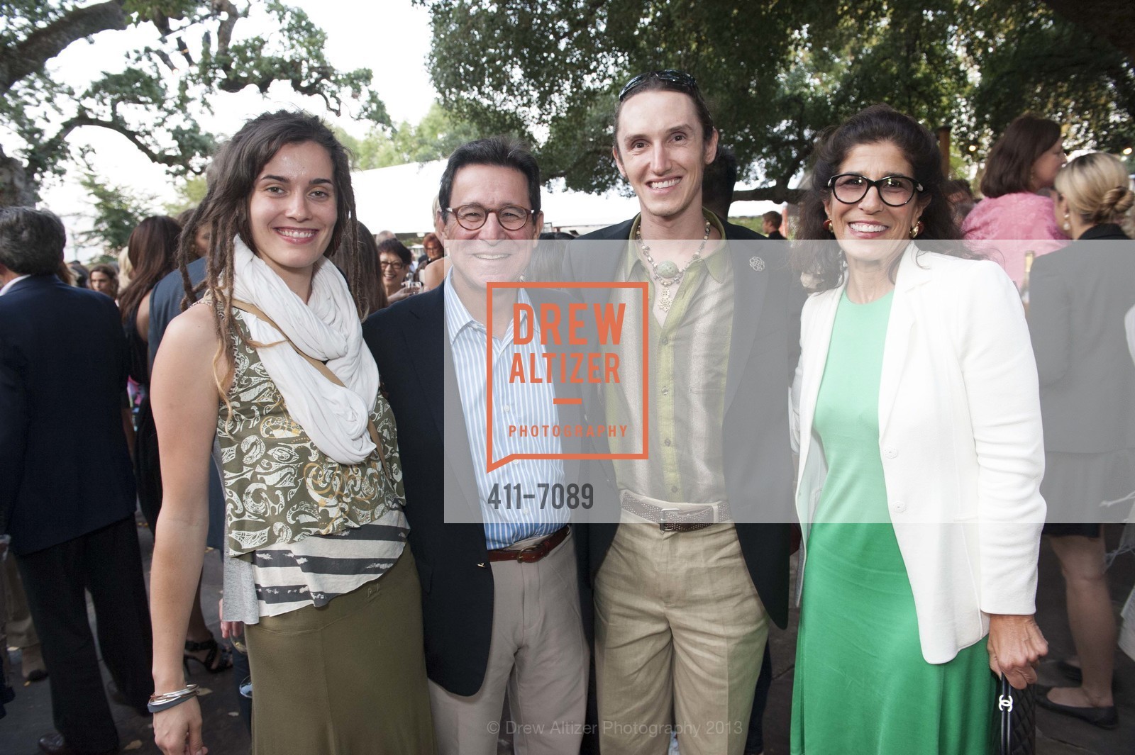 Lydia Larson, Carmen Martignetti, Michael Maguire, Beth Martignetti, Photo #411-7089