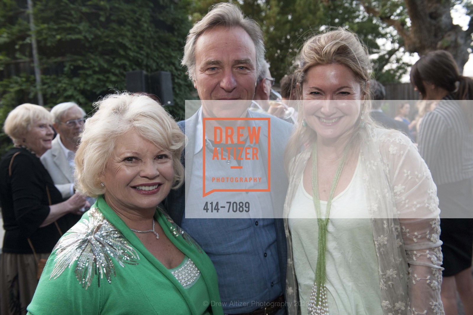 Kathy Garver, Richard Binns, Casey Biggs, Photo #414-7089