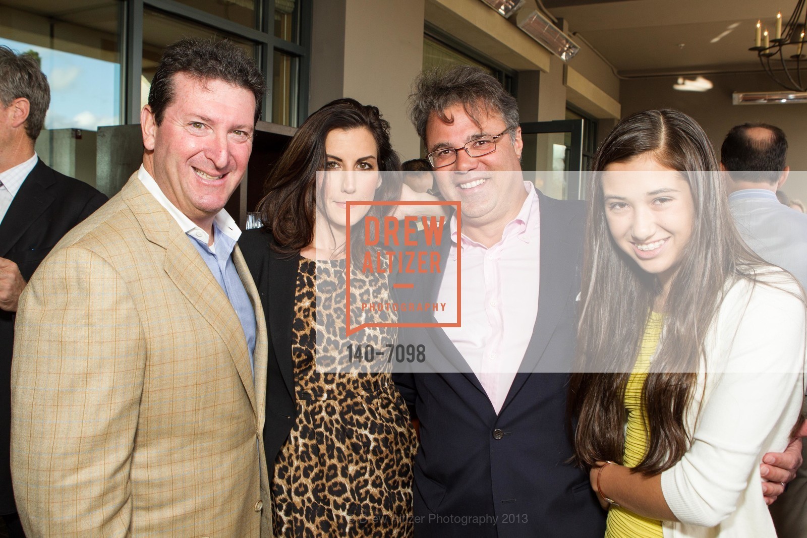 Steve Goldenberg, Stephanie Strickland, Manuel Henriquez, Isabelle Henriquez, MENLO CHARITY HORSE SHOW Sponsor Party, US, June 18th, 2013, Photo #140-7098 Steve Goldenberg, Stephanie Strickland, Manuel Henriquez, Isabelle Henriquez, Photo #140-7098