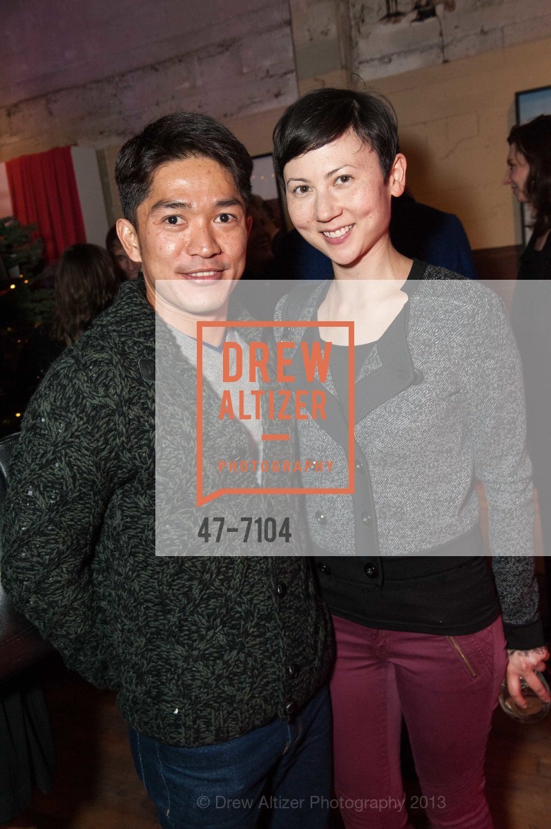 Patrick Cheun Jai, Mandy Ma, Ornament Ball & Auction San Francisco 2013, US, December 18th, 2013, Photo #47-7104 Patrick Cheun Jai, Mandy Ma, Photo #47-7104
