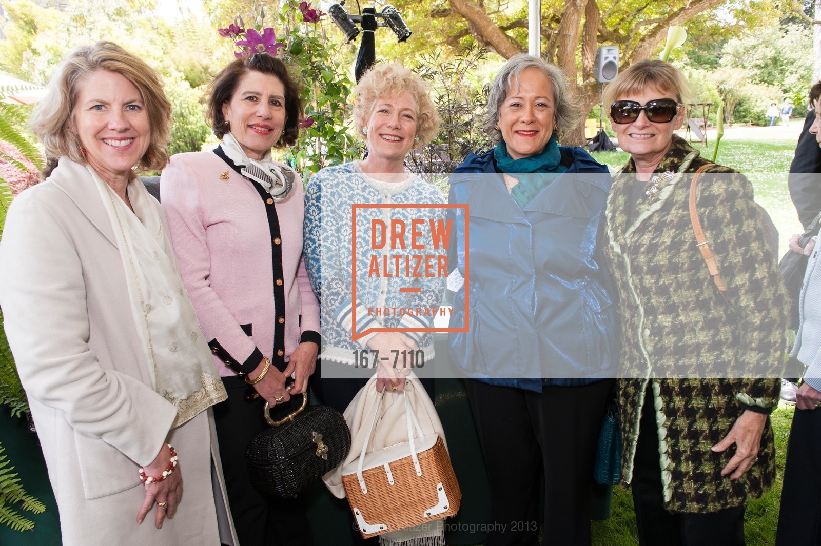 Diane Alexander, Susan Jacoli, Jennifer Bowles, Alana O'Brien, SF BOTANICAL GARDEN SOCIETY: Garden Feast, US, May 15th, 2013, Photo #167-7110 Diane Alexander, Susan Jacoli, Jennifer Bowles, Alana O'Brien, Photo #167-7110