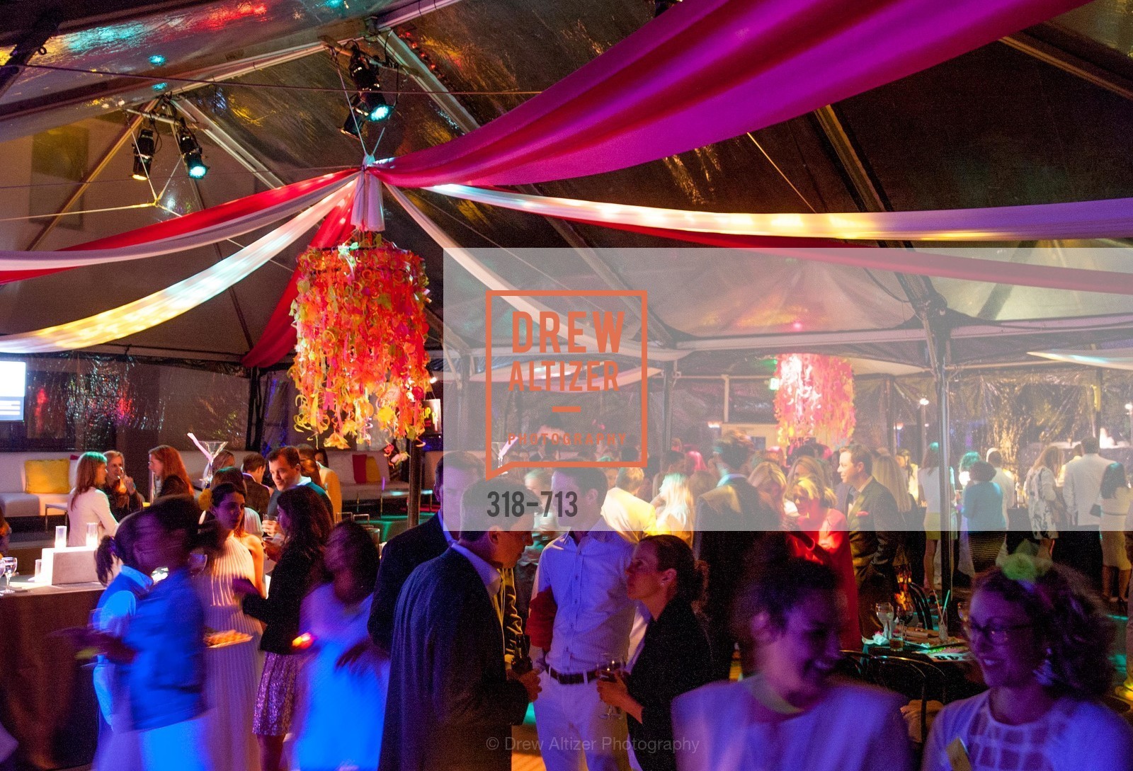 Atmosphere, THE BAY AREA DISCOVERY MUSEUM'S Playdate 2015: White to Bright, US, May 8th, 2015,Drew Altizer, Drew Altizer Photography, full-service agency, private events, San Francisco photographer, photographer california