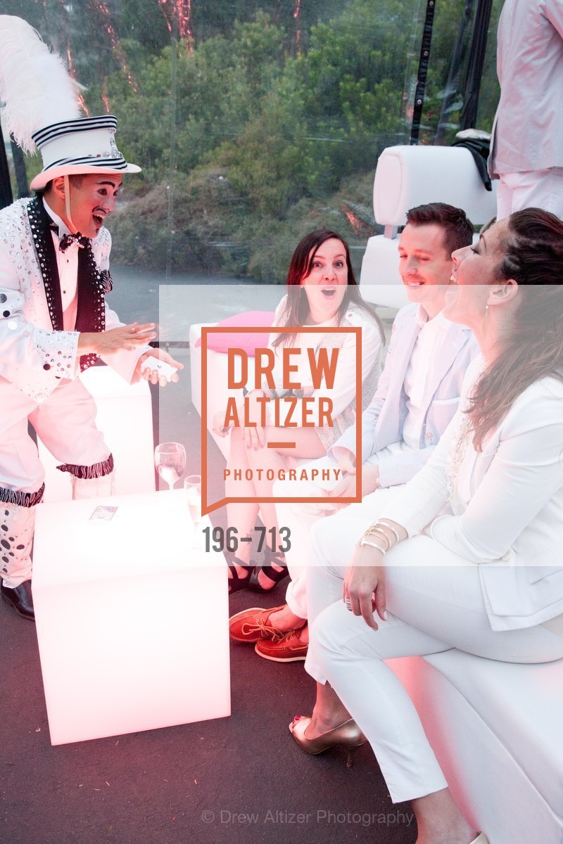 Eric Almeida, Gina Originario, THE BAY AREA DISCOVERY MUSEUM'S Playdate 2015: White to Bright, US, May 8th, 2015,Drew Altizer, Drew Altizer Photography, full-service agency, private events, San Francisco photographer, photographer california