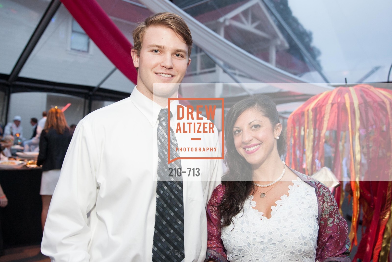 Sky Whedan, Sheila Fonnick, THE BAY AREA DISCOVERY MUSEUM'S Playdate 2015: White to Bright, US, May 8th, 2015,Drew Altizer, Drew Altizer Photography, full-service agency, private events, San Francisco photographer, photographer california