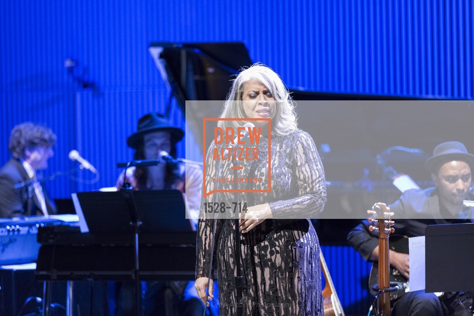 Performance By Patti Austin, SFJAZZ Gala 2015 Honors Joni Mitchell with Lifetime Achievement Award, US, May 9th, 2015,Drew Altizer, Drew Altizer Photography, full-service agency, private events, San Francisco photographer, photographer california
