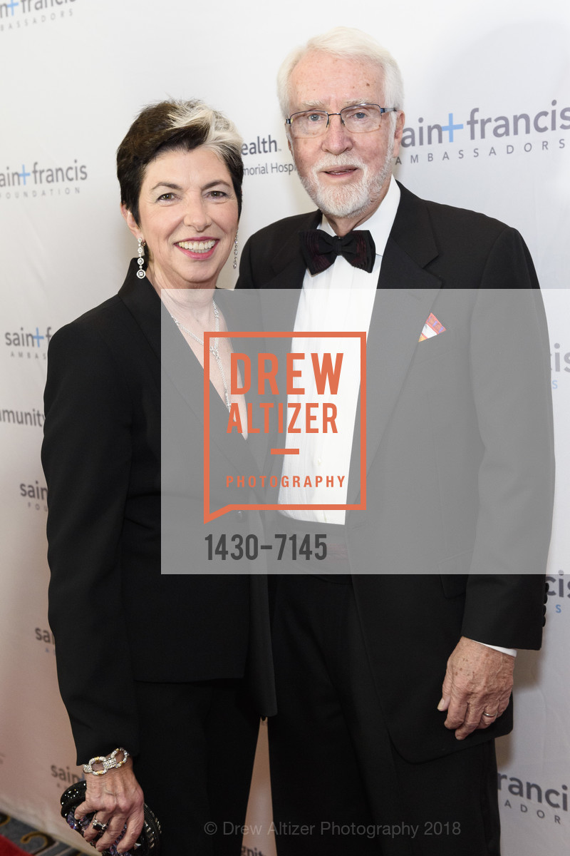 Gayla Wood, Walt Wood, Saint Francis Foundation Hosts an Intimate evening with Oscar, Fairmont. 450 Mason Street, SF CA 94109, March 4th, 2018, Photo #1430-7145 Gayla Wood, Walt Wood, Photo #1430-7145