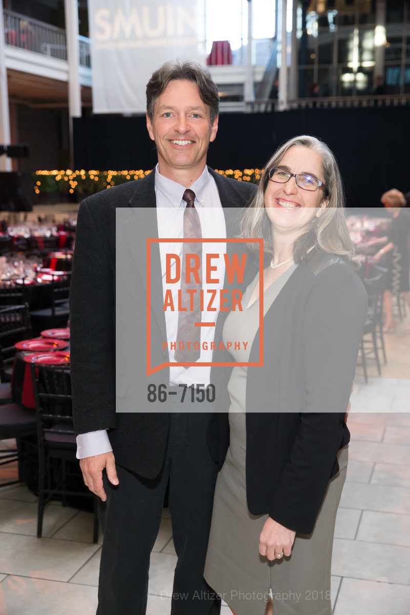 John Schlag, Jennifer Gennari, Photo #86-7150