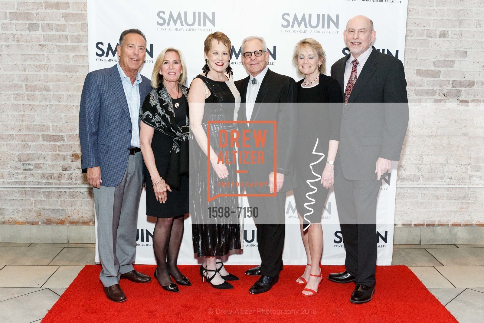 Randy Soso, Lou Williams, Madelyn Mallory, Mark Bresnik, Susan Cardwell, Richard Cardwell, Smuin Ballet Annual Gala 2018, The Galleria. 101 Henry Adams Street, March 4th, 2018, Photo #1598-7150 Randy Soso, Lou Williams, Madelyn Mallory, Mark Bresnik, Susan Cardwell, Richard Cardwell, Photo #1598-7150
