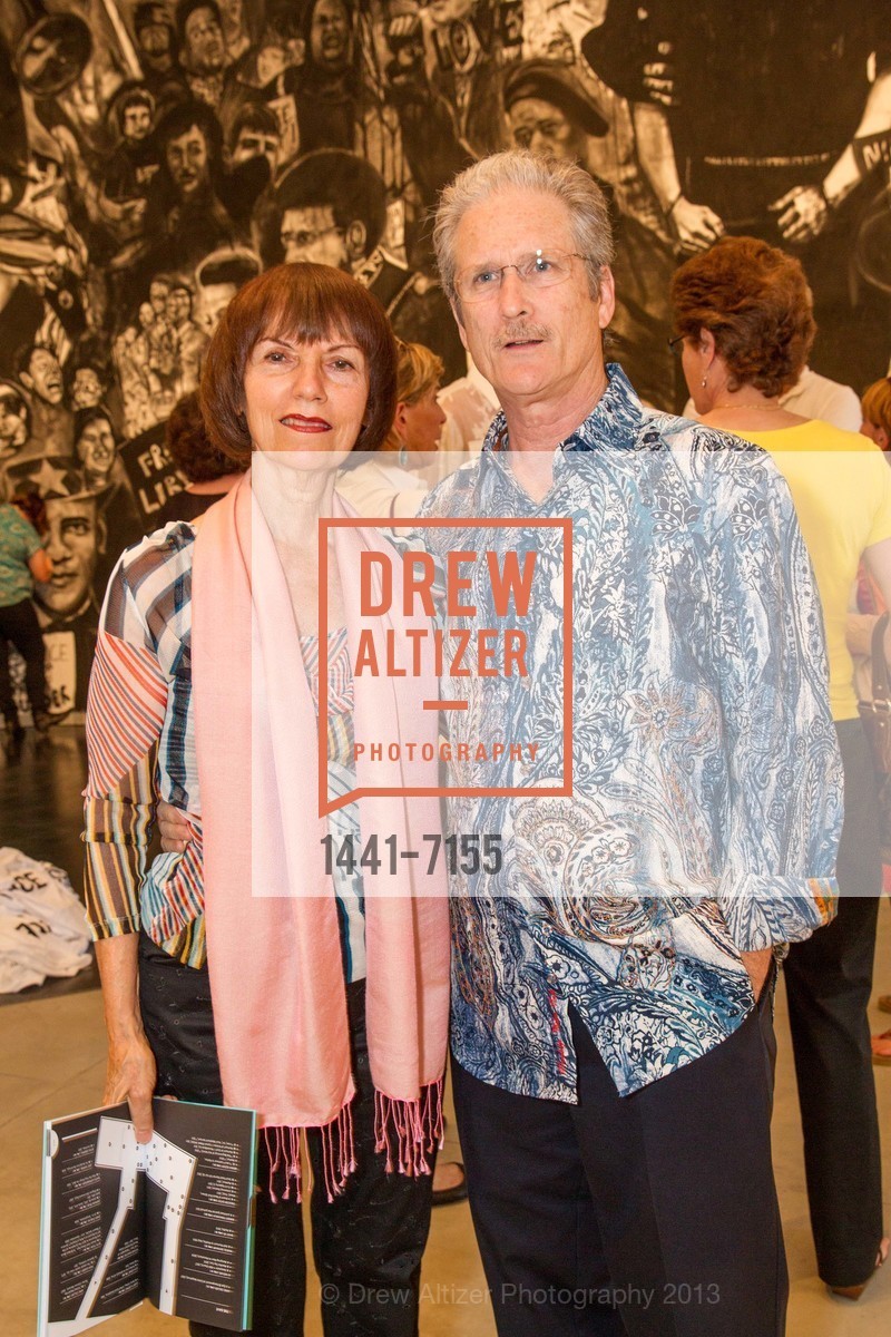 Giovanna George, Rick Brennan, STONESCAPE Art Party, US, July 20th, 2013, Photo #1441-7155 Giovanna George, Rick Brennan, Photo #1441-7155