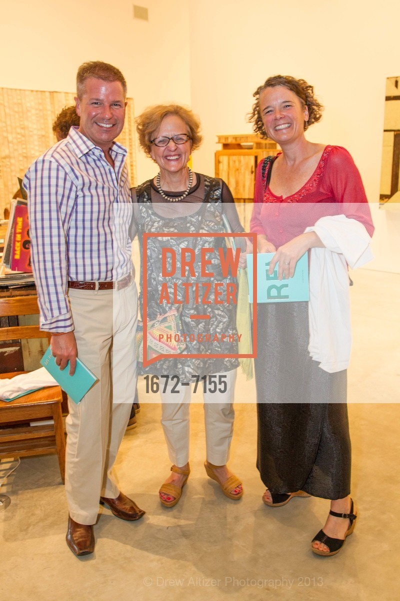 Jonathan Peterson, Jill Sterrett, Michelle Barger, STONESCAPE Art Party, US, July 20th, 2013, Photo #1672-7155 Jonathan Peterson, Jill Sterrett, Michelle Barger, Photo #1672-7155