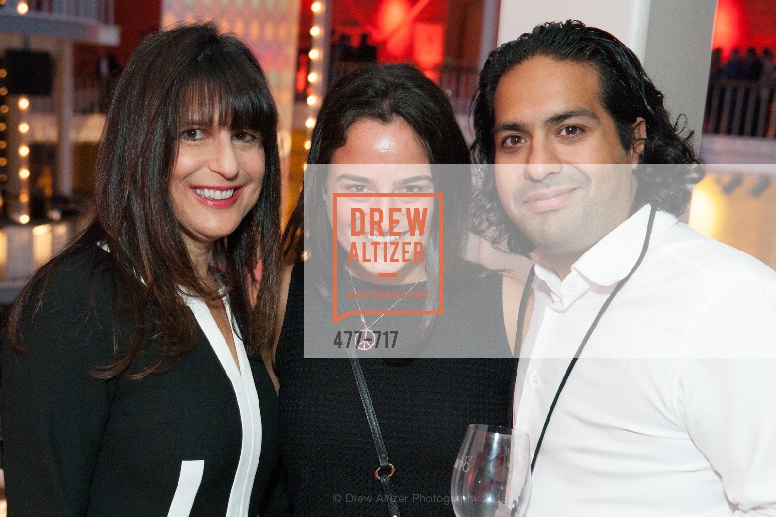 Laura Cohn, Marissa Siegal, Moez Kassam, Photo #477-717