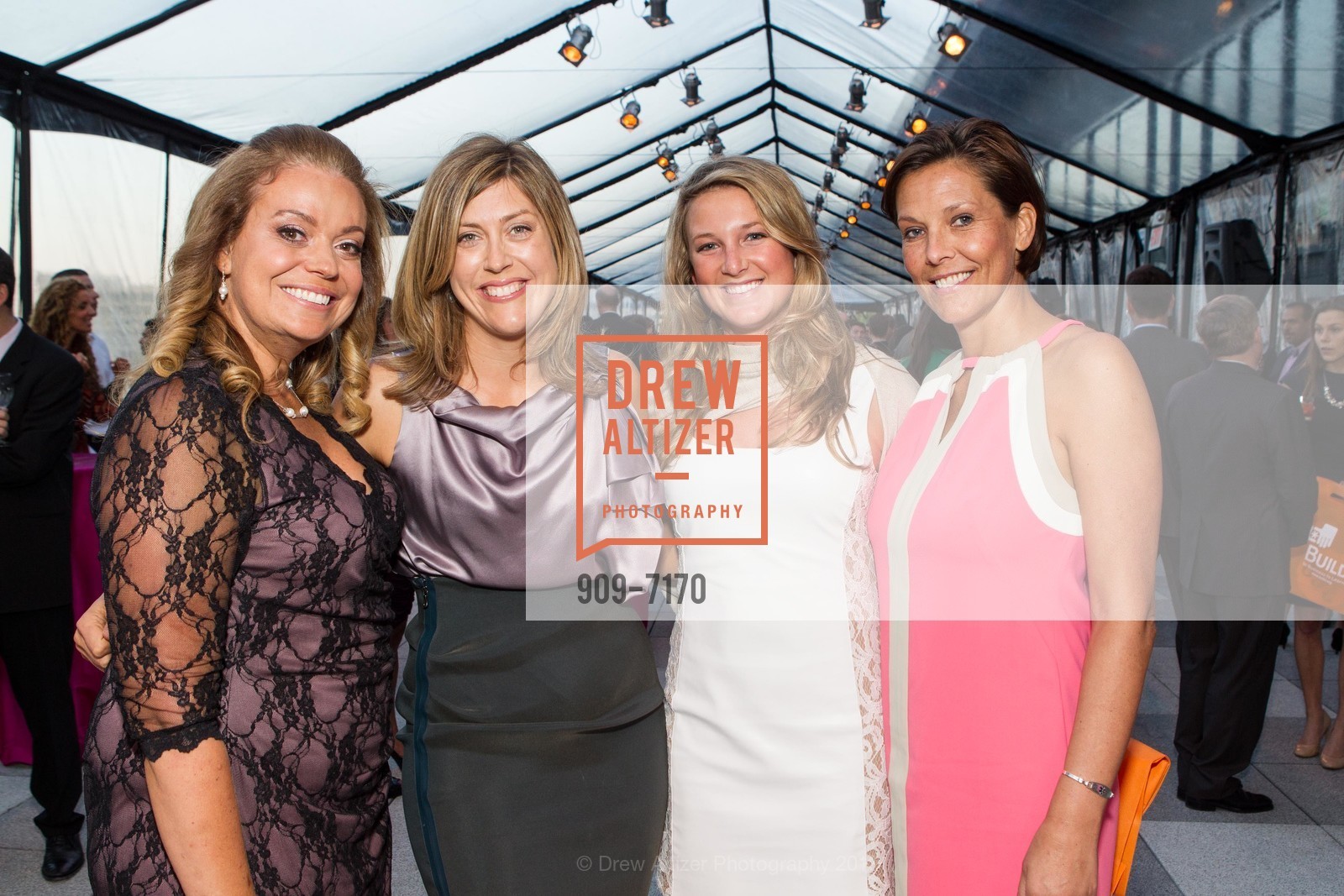 Suzanne McKechnie Klahr, Kate Agarwal, Shannon Harrington, Roslyn McLean, Photo #909-7170