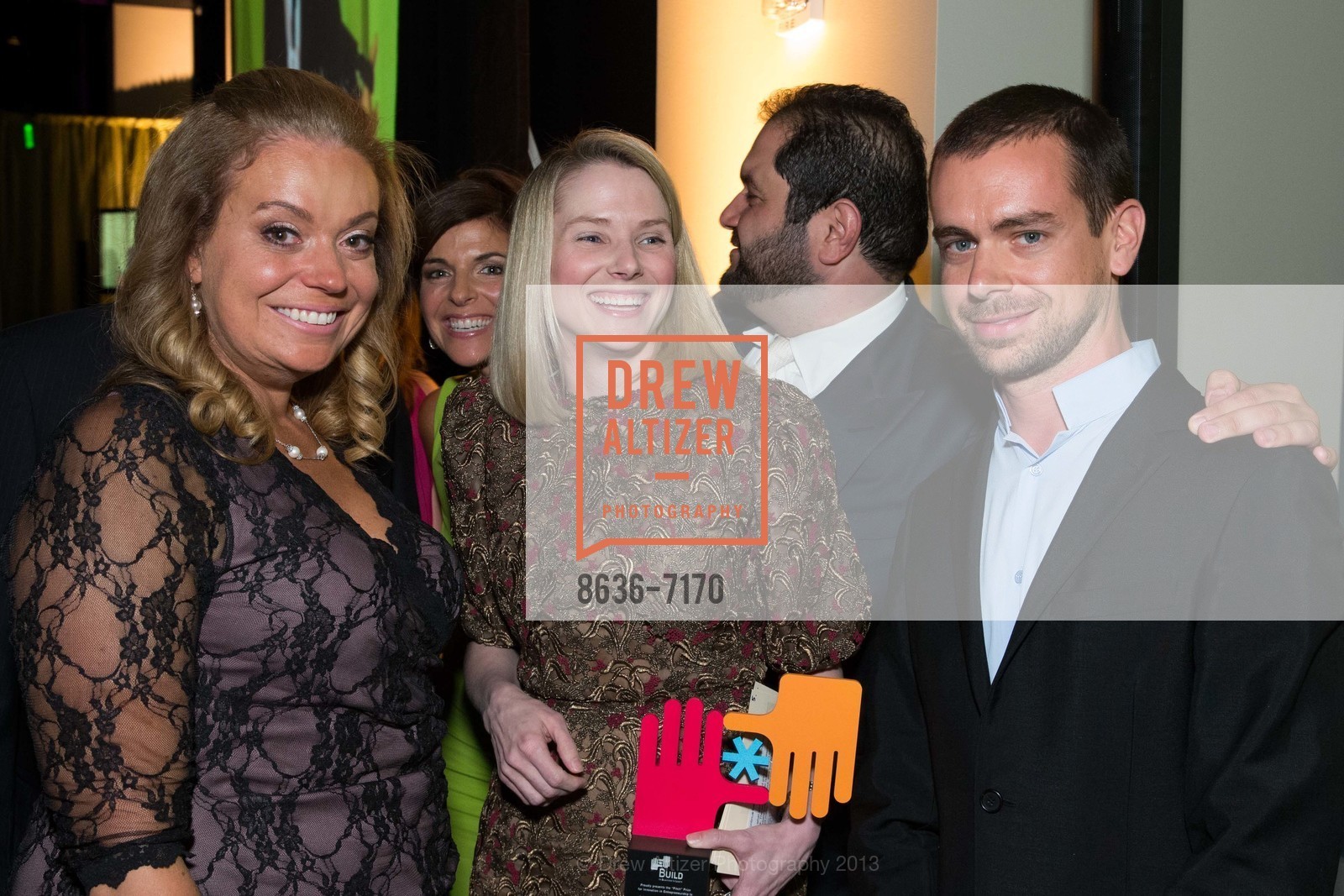 Suzanne McKechnie Klahr, Marissa Mayer, Jack Dorsey, BUILD Gala, US, May 17th, 2013, Photo #8636-7170 Suzanne McKechnie Klahr, Marissa Mayer, Jack Dorsey, Photo #8636-7170
