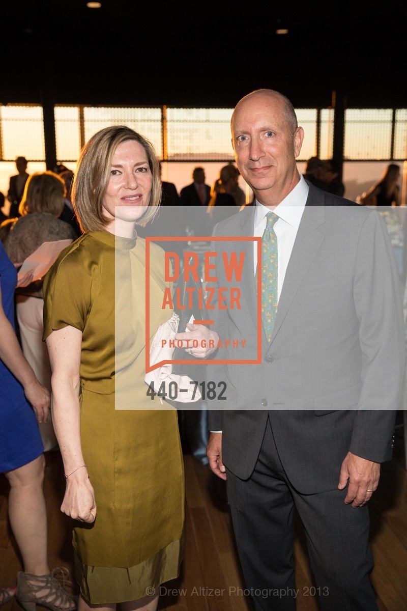 Edith DeVaney, DE YOUNG MUSEUM Presents Richard Diebenkorn: The Berkeley Years 1953-1966 Opening Reception, US, June 20th, 2013, Photo #440-7182 Edith DeVaney, Photo #440-7182
