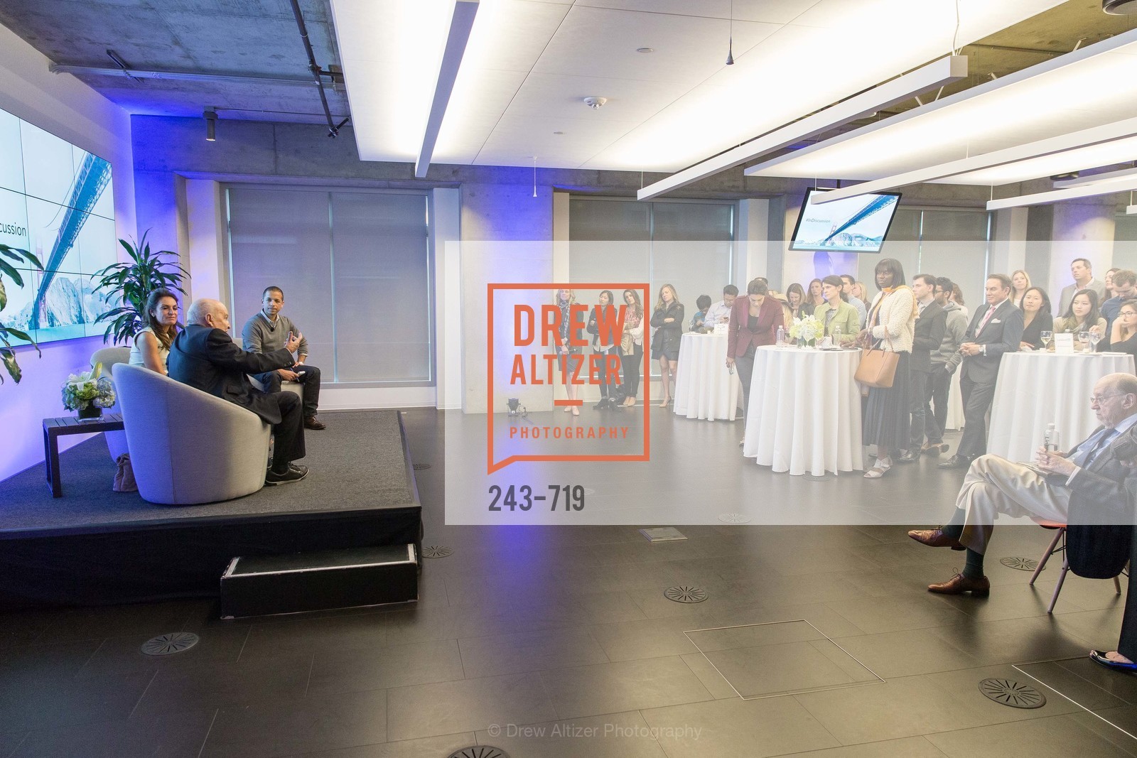 Atmosphere, THE LINKEDIN Discussion Series featuring Jack and Suzy Welch with LinkedIn Executive Editor Dan Roth, US, May 12th, 2015,Drew Altizer, Drew Altizer Photography, full-service agency, private events, San Francisco photographer, photographer california