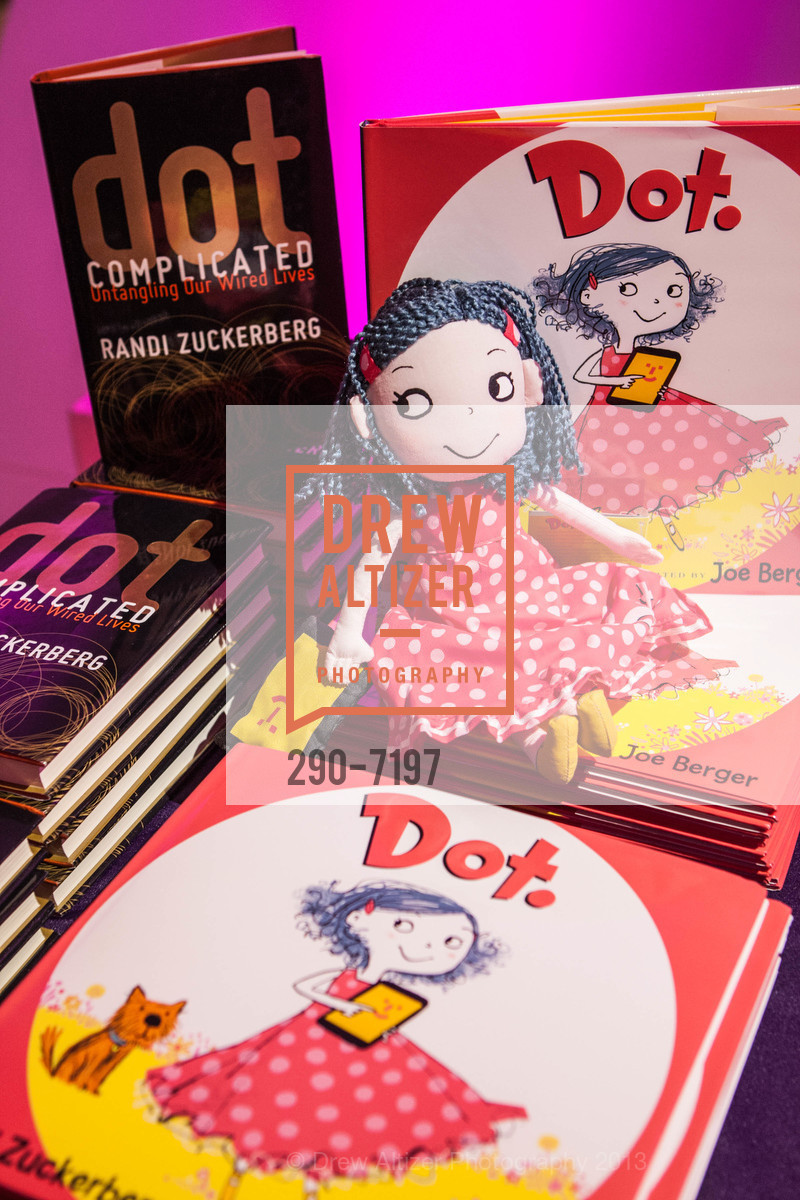 Atmosphere, RANDI ZUCKERBERG Book Party, US, November 16th, 2013, Photo #290-7197 Atmosphere, Photo #290-7197