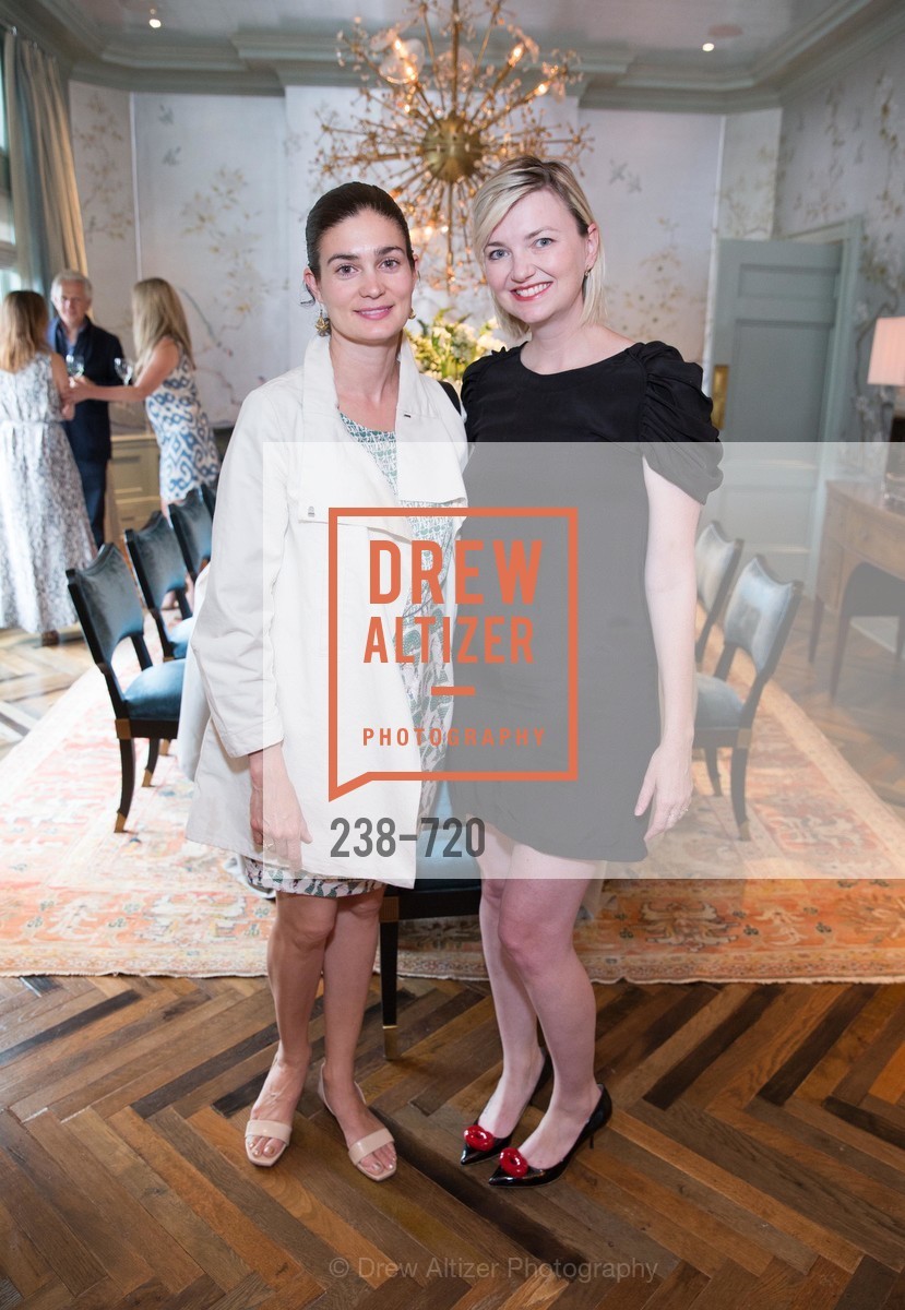 Elizabeth Chandler, Leslie McKenzie, C MAGAZINE Editors Cocktail Party, US, May 13th, 2015, Photo #238-720 Elizabeth Chandler, Leslie McKenzie, Photo #238-720