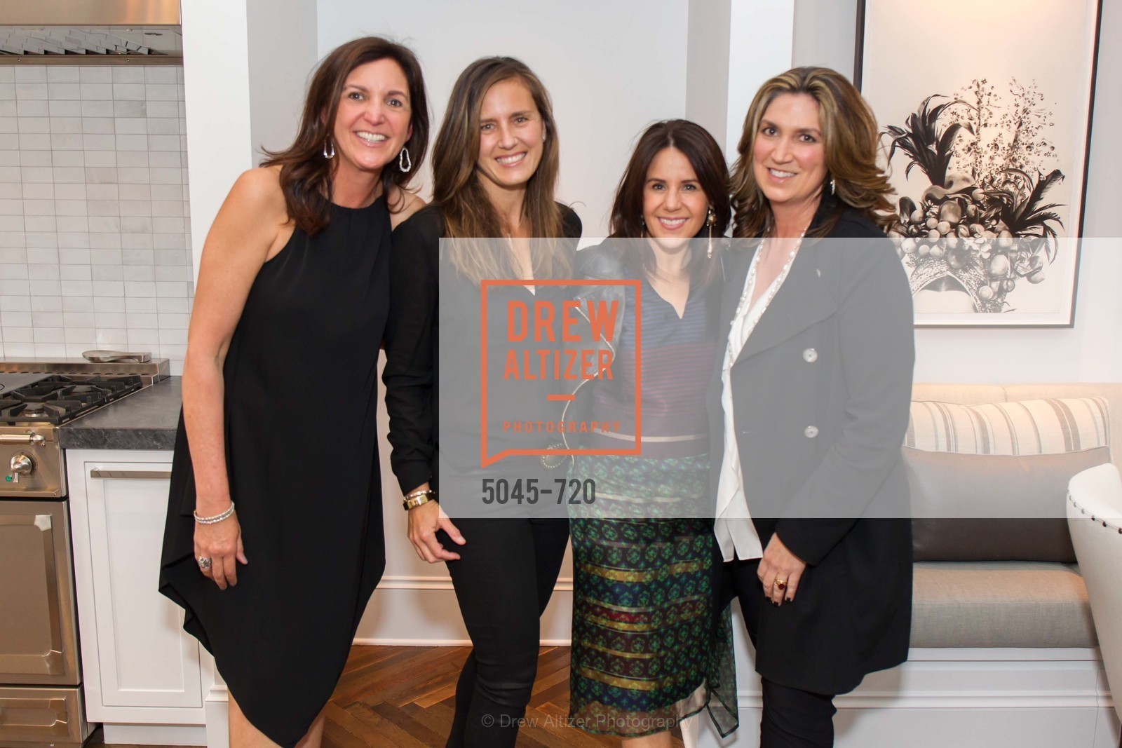 Jenna Feinberg, Becca Hydorn, Leslie Campoy, Marissa Brandon, C MAGAZINE Editors Cocktail Party, US, May 13th, 2015, Photo #5045-720 Jenna Feinberg, Becca Hydorn, Leslie Campoy, Marissa Brandon, Photo #5045-720