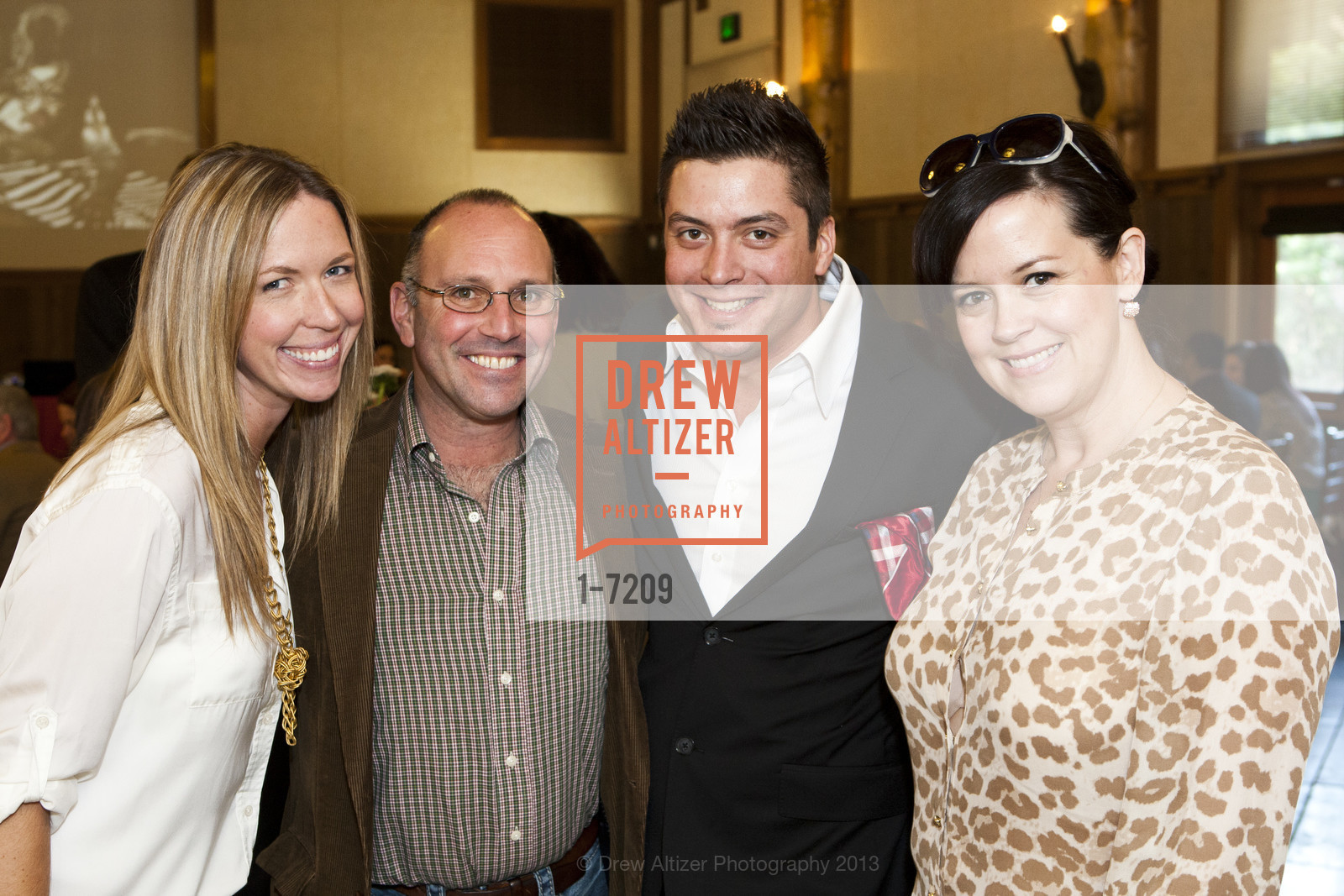 Heather Phillips, Neil Adams, Patrick McMichael, Natasha Miller, ISES NCC at the San Francisco Zoo, US, January 22nd, 2013, Photo #1-7209 Heather Phillips, Neil Adams, Patrick McMichael, Natasha Miller, Photo #1-7209