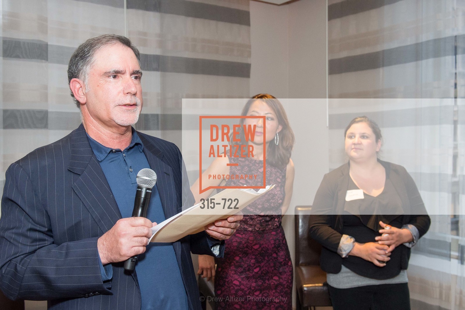 Phil Bronstein, INTERNATIONAL WOMEN'S MEDIA FOUNDATION Panel Discussion: Tech, Journalism Security and Trail-blazing Women Reporters Around theWorld, US, May 13th, 2015,Drew Altizer, Drew Altizer Photography, full-service agency, private events, San Francisco photographer, photographer california