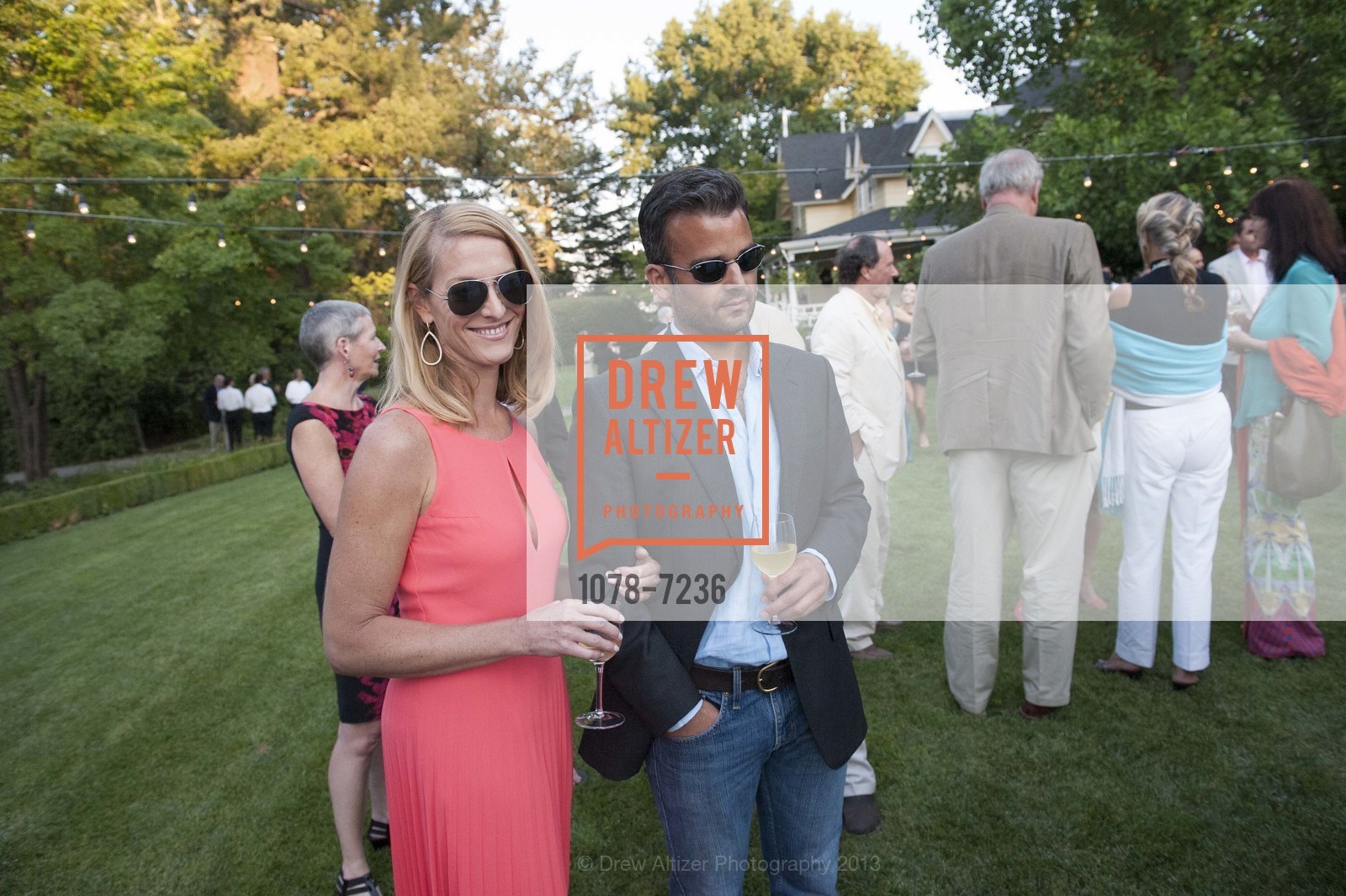 Anabelle Walter, Rich Nybakken, FESTIVAL DEL SOLE'S Closing Dinner at SINEGAL FAMILY ESTATE, US, July 22nd, 2013, Photo #1078-7236 Anabelle Walter, Rich Nybakken, Photo #1078-7236