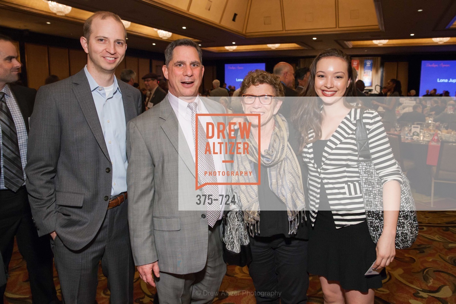 Andrew Nathenson, Merle Malakoff, Doree Friedman, Alexandra Friedman, Photo #375-724