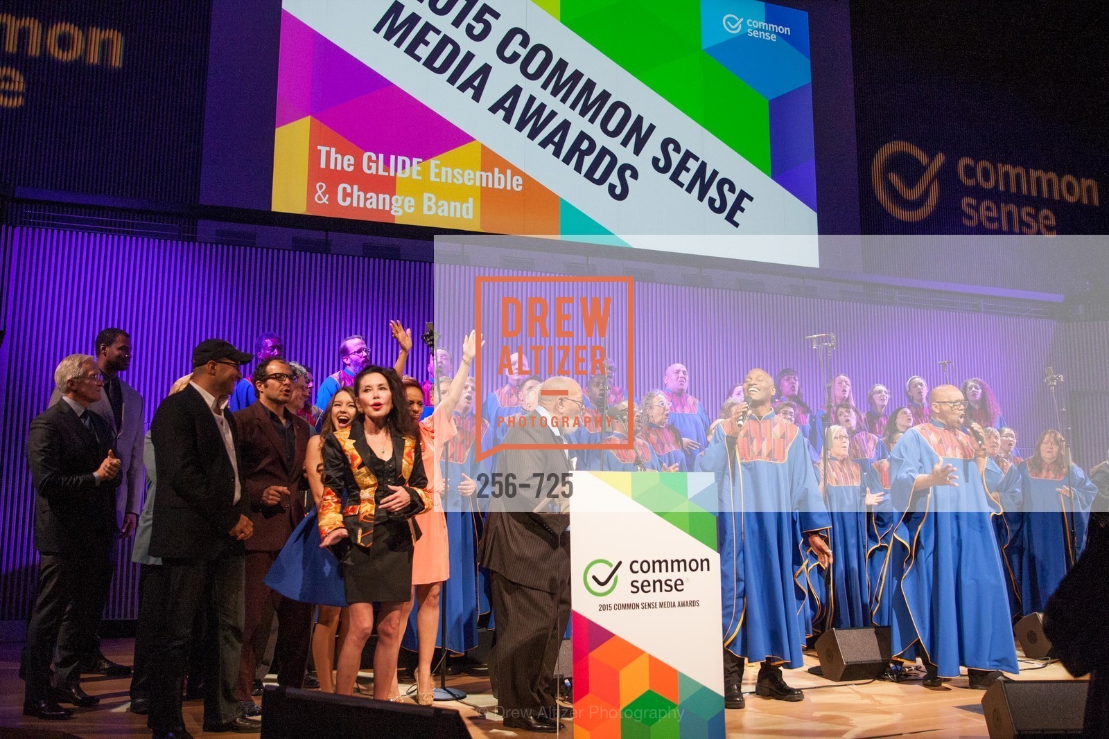Performance, COMMON SENSE Media Awards 2015, US, May 14th, 2015,Drew Altizer, Drew Altizer Photography, full-service event agency, private events, San Francisco photographer, photographer California