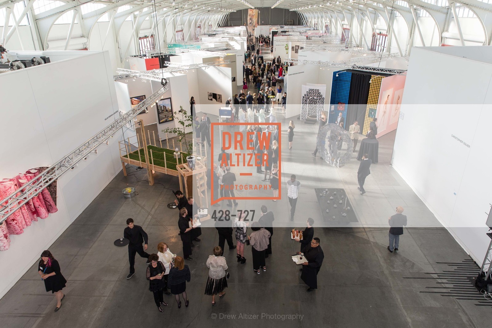 Atmosphere, SAN FRANCISCO ART INSTITUTE Gala Honoring Art Visionary and Advocate ROSELYNE CHROMAN SWIG, US, May 14th, 2015,Drew Altizer, Drew Altizer Photography, full-service agency, private events, San Francisco photographer, photographer california