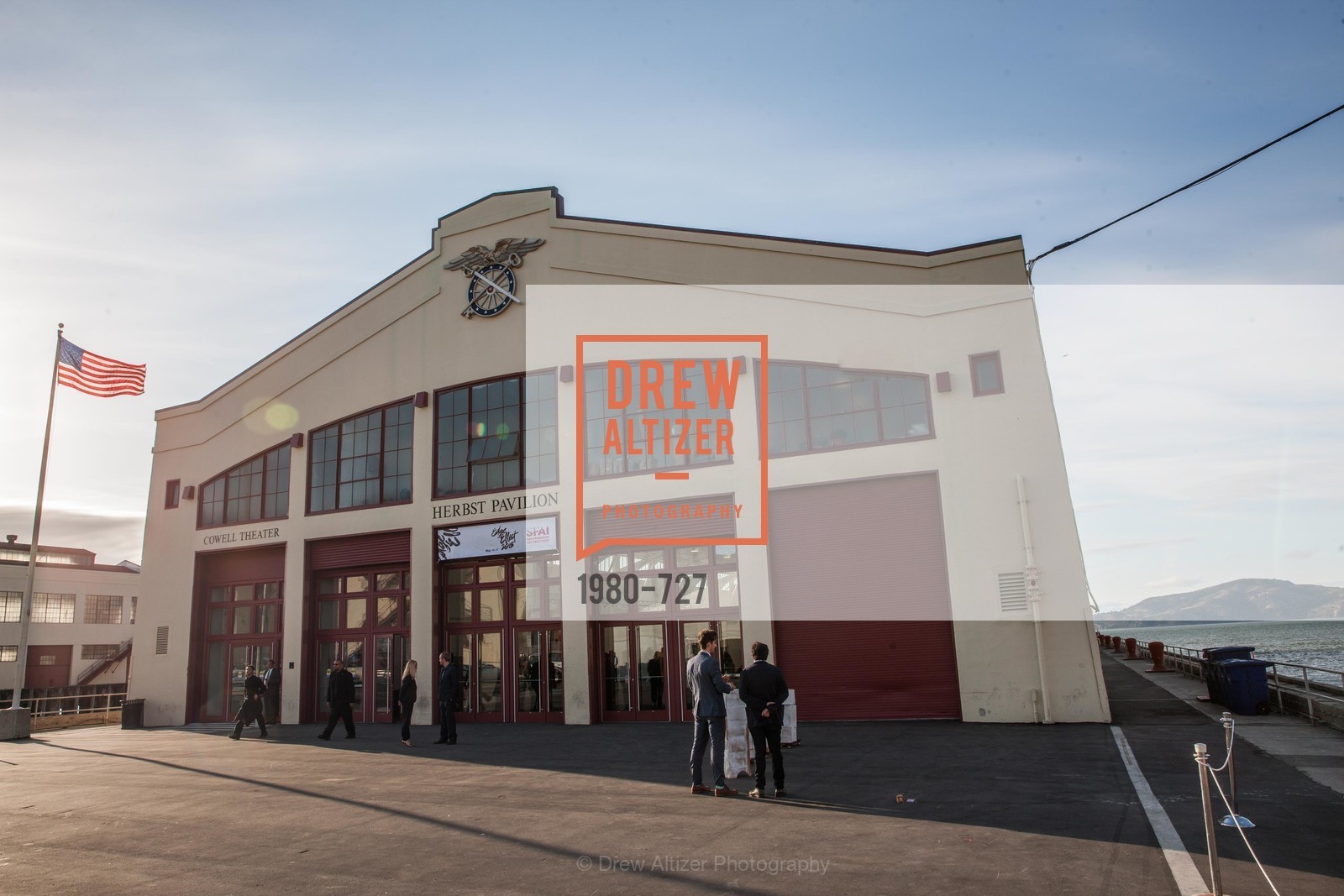 Atmosphere, SAN FRANCISCO ART INSTITUTE Gala Honoring Art Visionary and Advocate ROSELYNE CHROMAN SWIG, US, May 14th, 2015,Drew Altizer, Drew Altizer Photography, full-service agency, private events, San Francisco photographer, photographer california